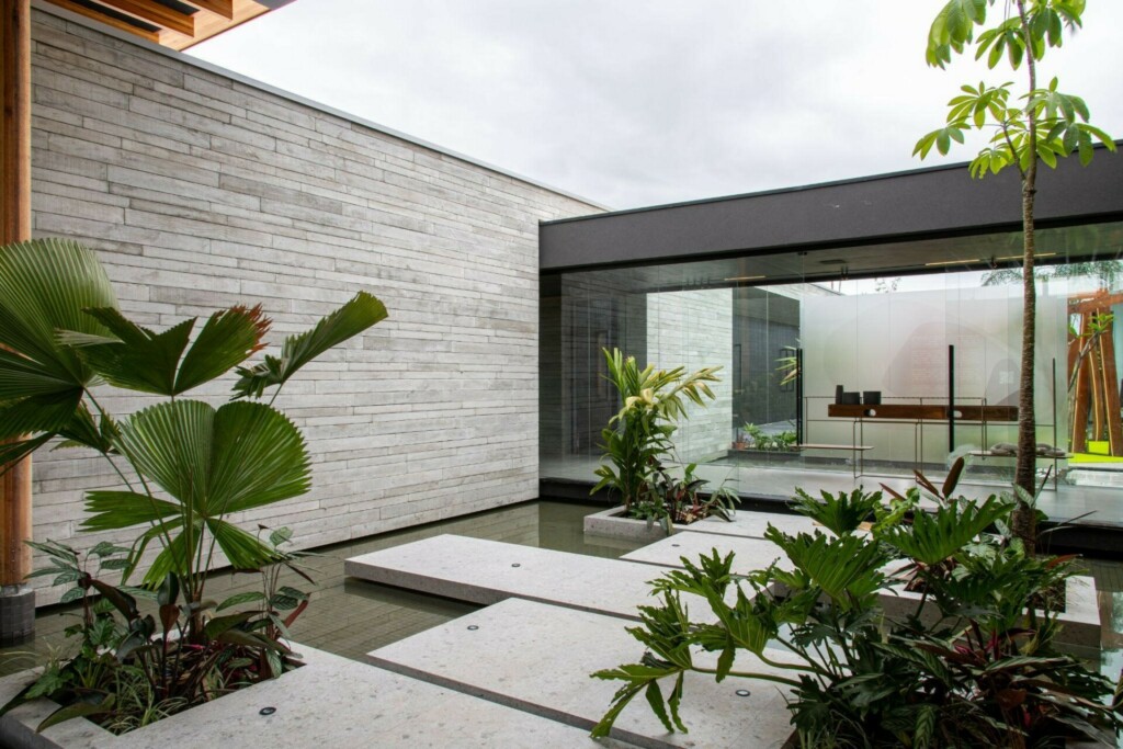 Réguas Apparente + Piso Lime Fendi