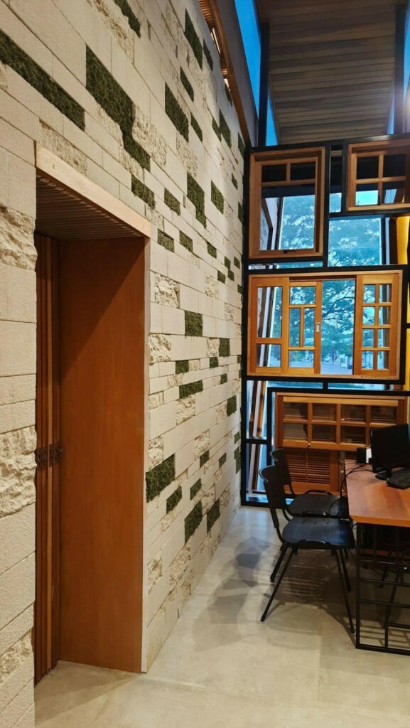 Mostras 2021: Ecobrick Grezzo, Stone e Moss